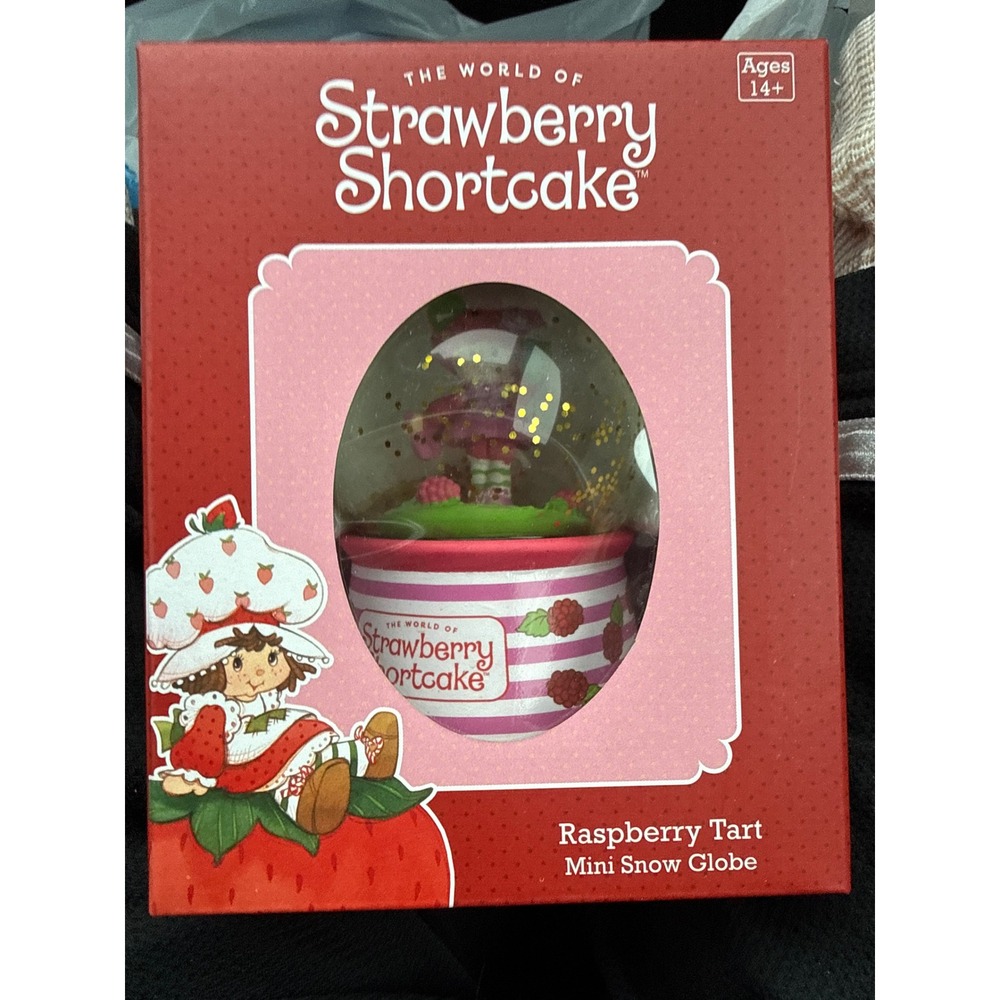 Strawberry Shortcake Raspberry Tart Mini Snow Globe Surreal Entertainment GLBM